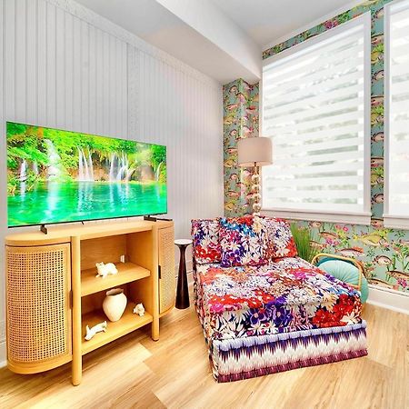 King Bed Mermaid Suite - Heart Of Palm Beach, Free Parking Included Eksteriør bilde